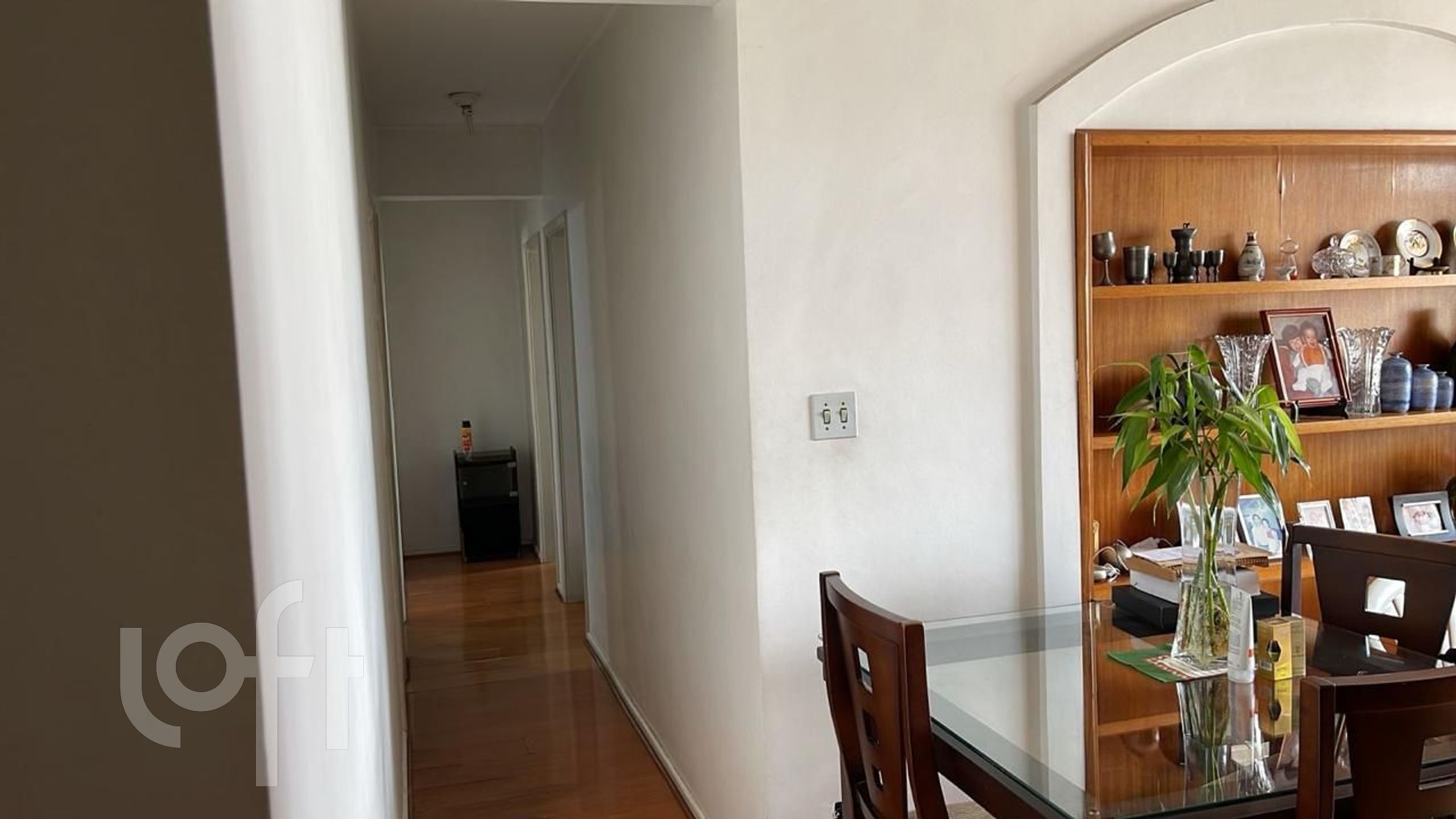 Apartamento à venda com 3 quartos, 100m² - Foto 2