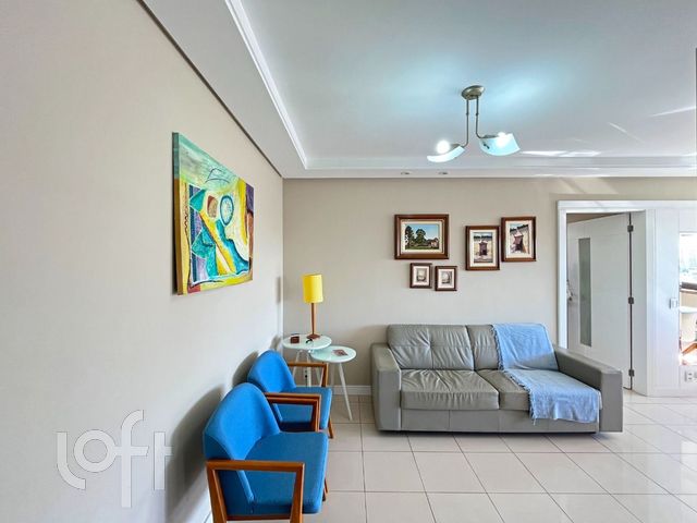 Apartamento com 94m², 3 dormitórios, 1 suíte, 2 vagas, Vila Ipiranga em Porto Alegre