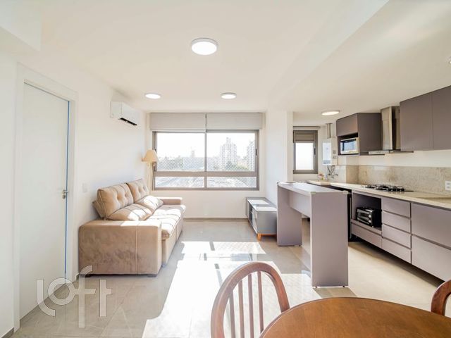 Apartamento com 44m², 1 dormitório, 1 suíte, 1 vaga, Vila Ipiranga em Porto Alegre