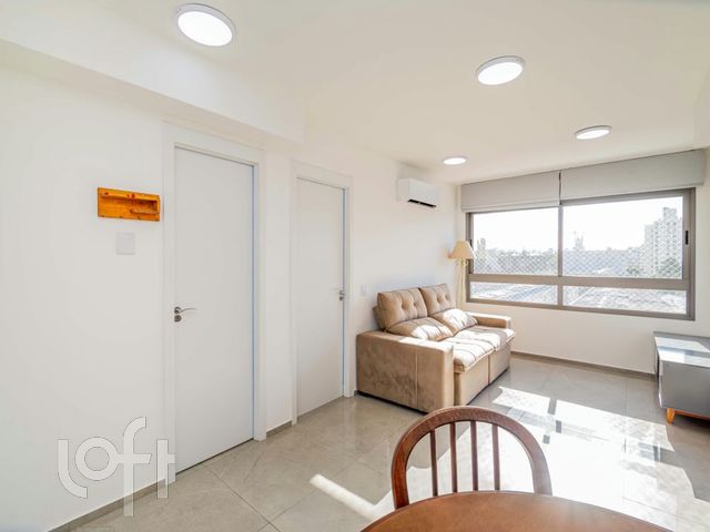 Apartamento com 44m², 1 dormitório, 1 suíte, 1 vaga, Vila Ipiranga em Porto Alegre