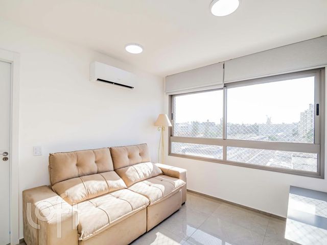 Apartamento com 44m², 1 dormitório, 1 suíte, 1 vaga, Vila Ipiranga em Porto Alegre
