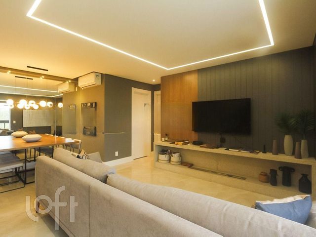 Apartamento com 74m², 2 dormitórios, 1 suíte, 2 vagas, Petrópolis em Porto Alegre