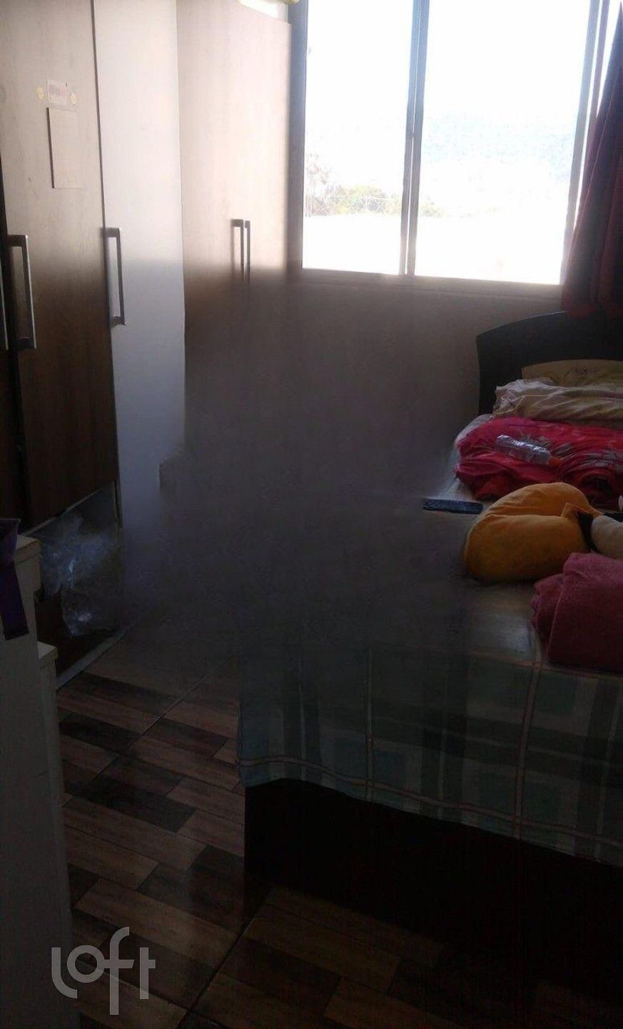 Apartamento à venda com 2 quartos, 42m² - Foto 5