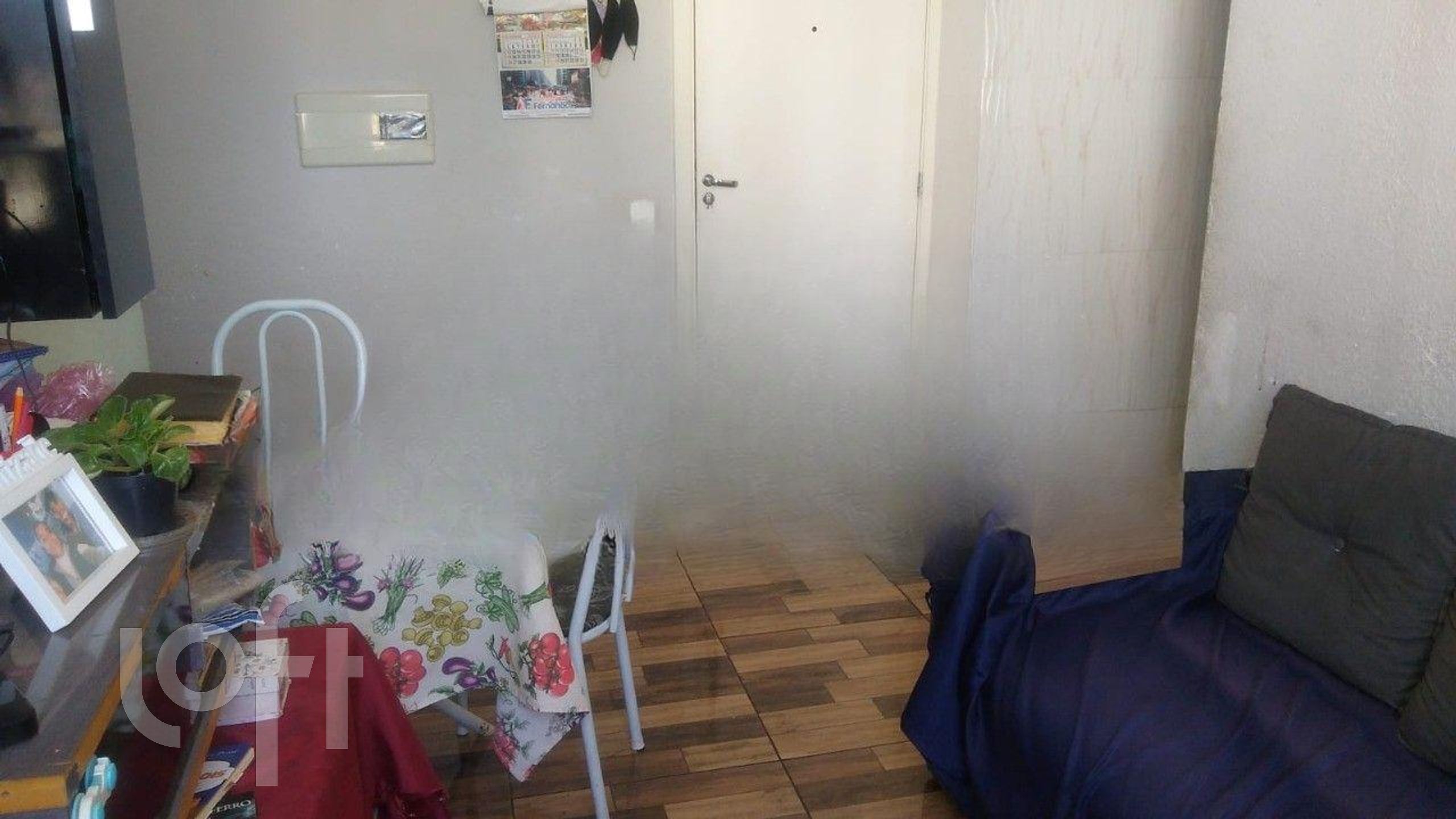 Apartamento à venda com 2 quartos, 42m² - Foto 1