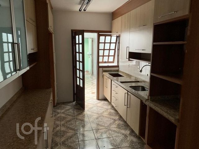 Casa com 180m², 3 dormitórios, 1 suíte, Jardim Botânico em Porto Alegre