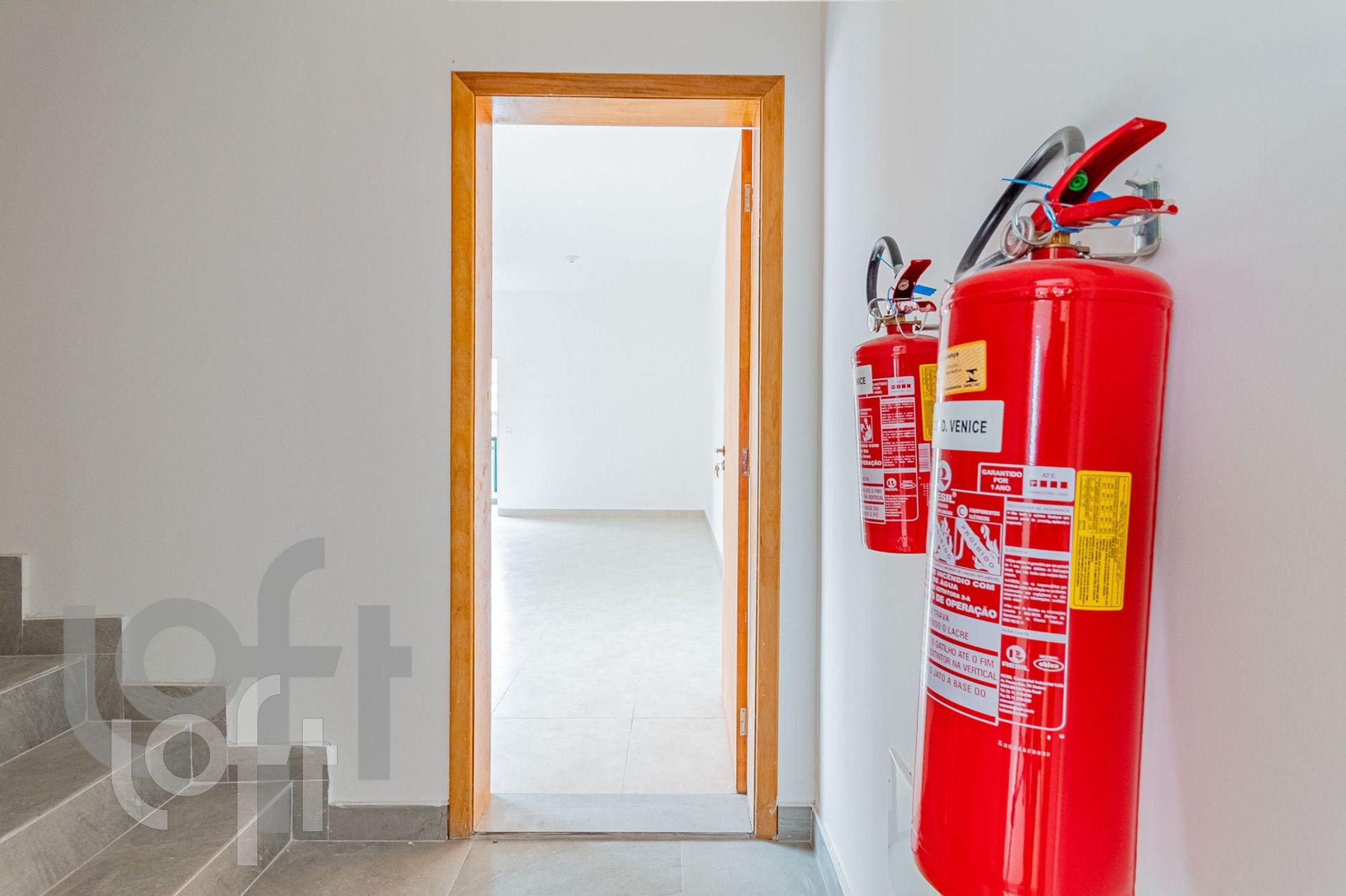 Imagem da propriedade PU1esgu75 18