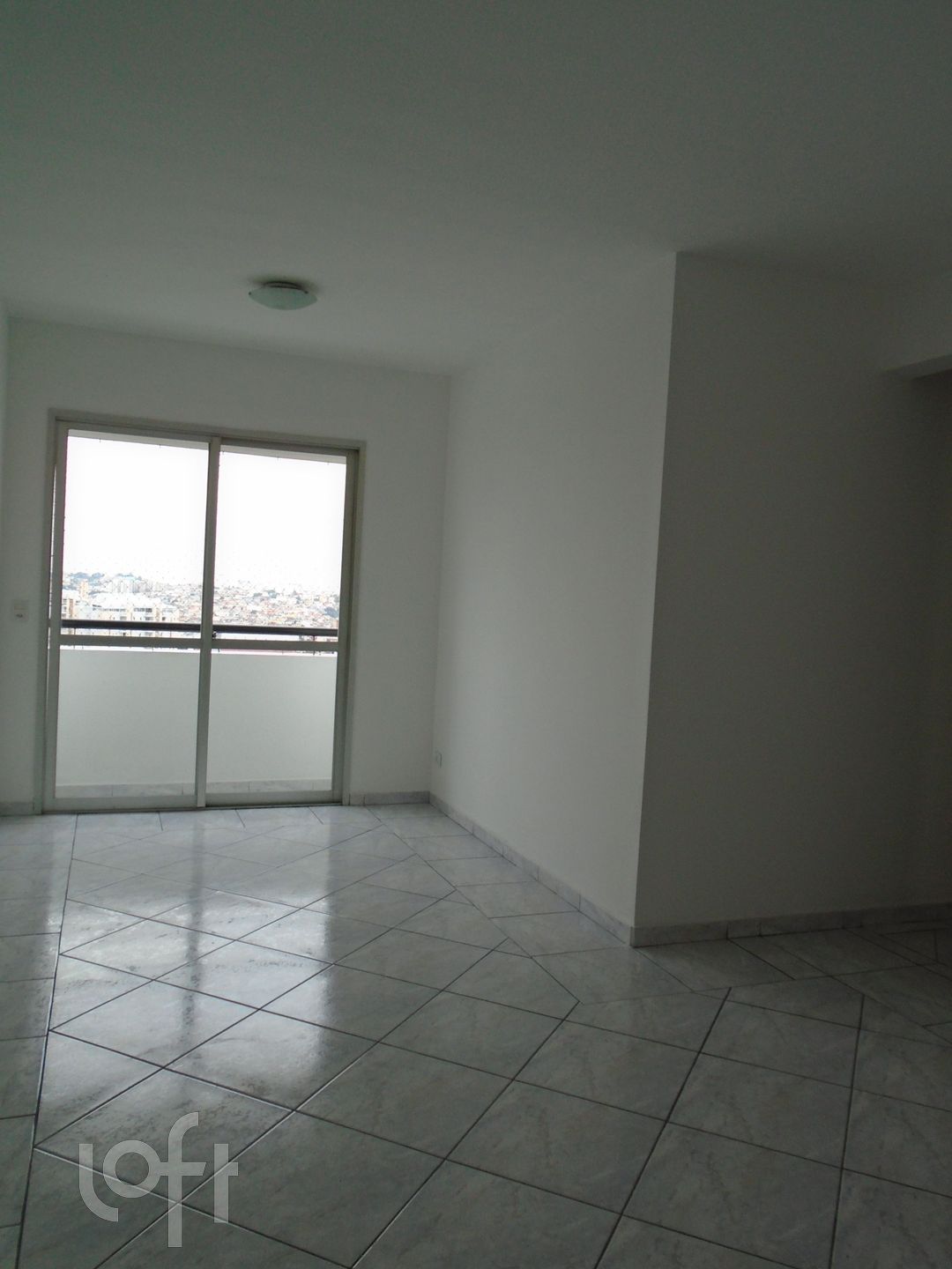 Apartamento à venda em Vila Cruz das Almas com 70 m², 3 quartos, 1 vaga