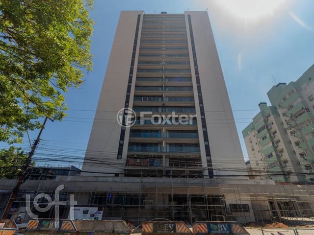 Apartamento com 98m², 3 dormitórios, 1 suíte, 2 vagas, Menino Deus em Porto Alegre