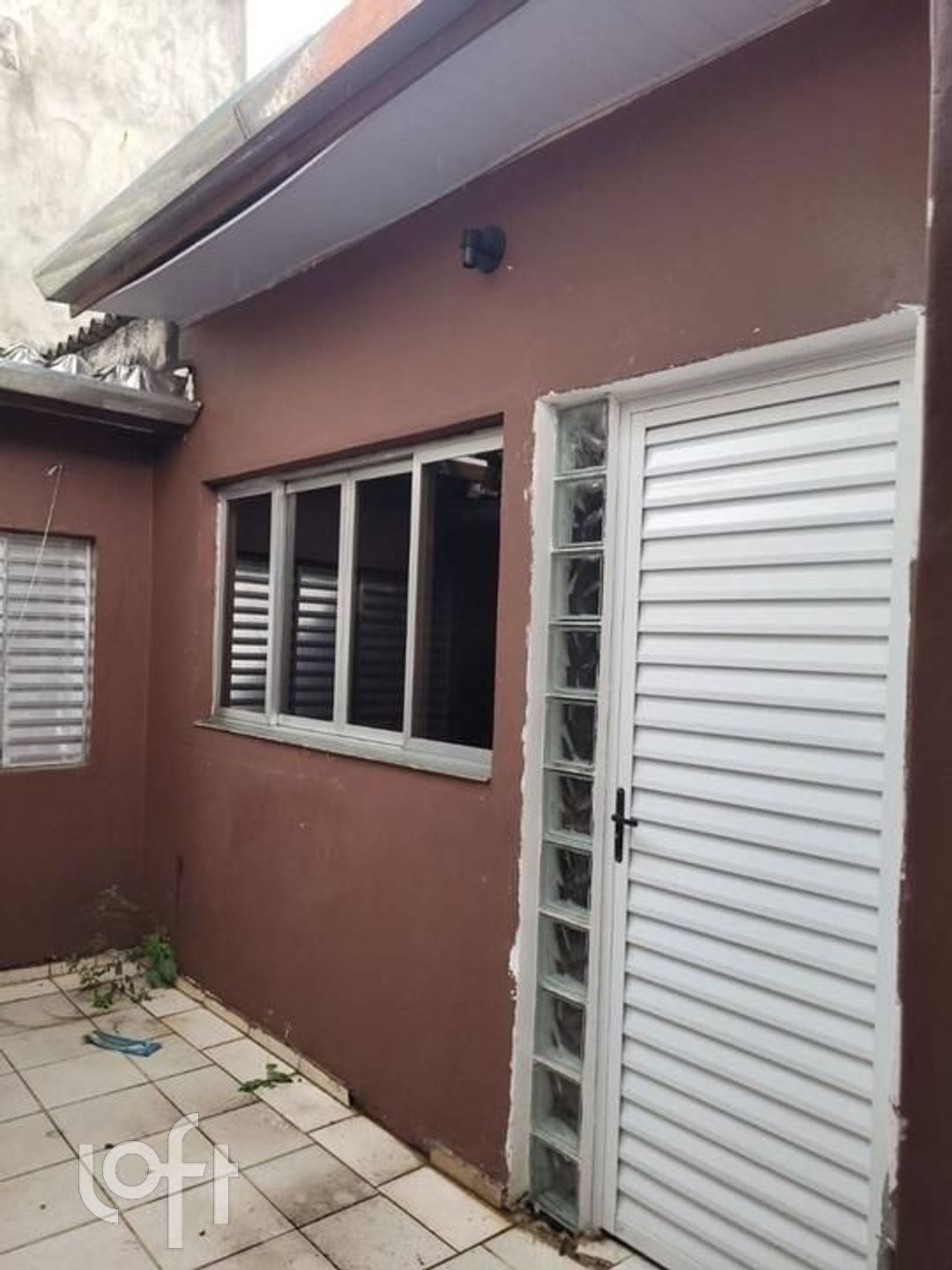 Casa à venda com 4 quartos, 200m² - Foto 3