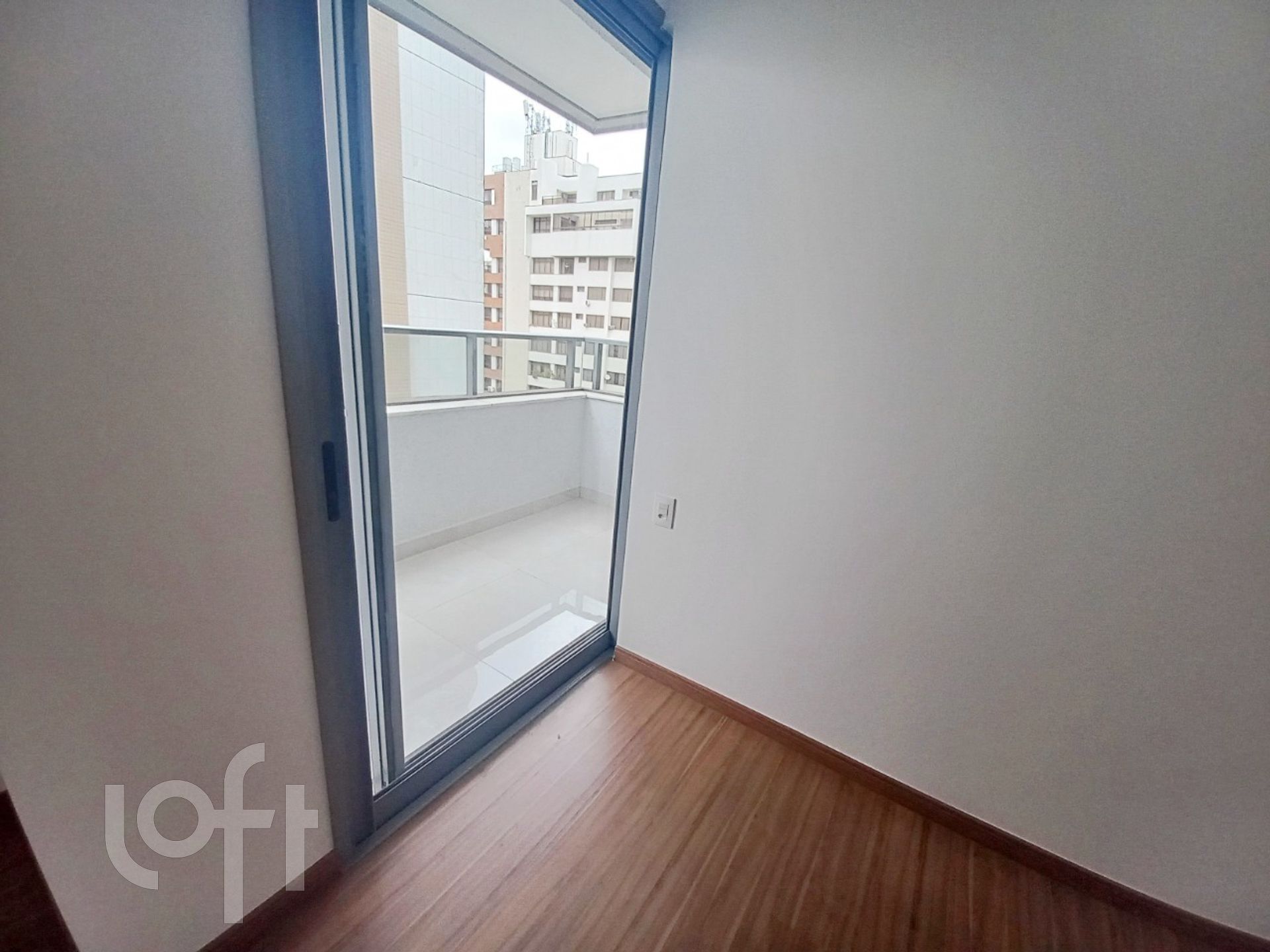 Apartamento à venda com 3 quartos, 89m² - Foto 11