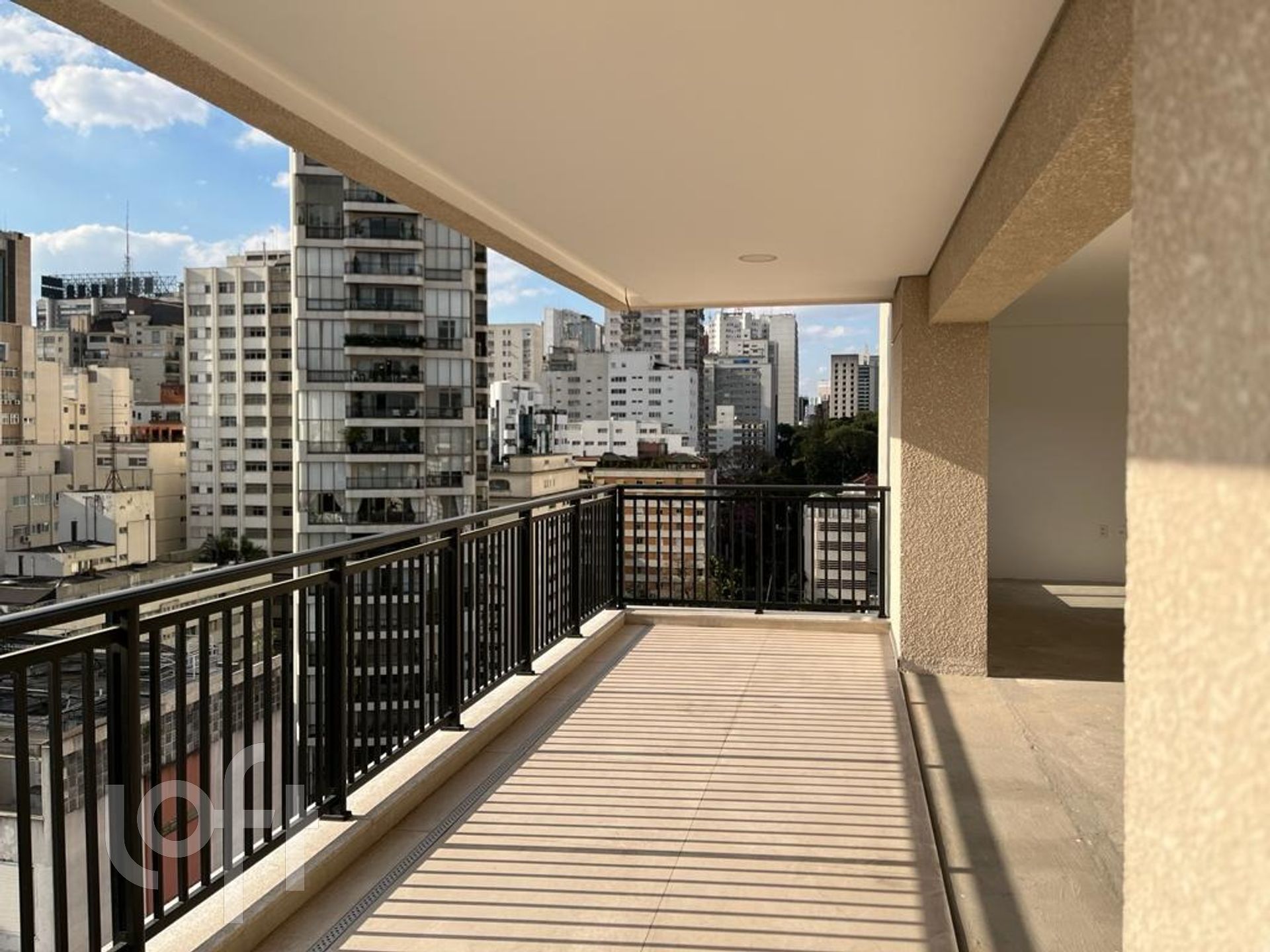 Apartamento à venda com 3 quartos, 227m² - Foto 15