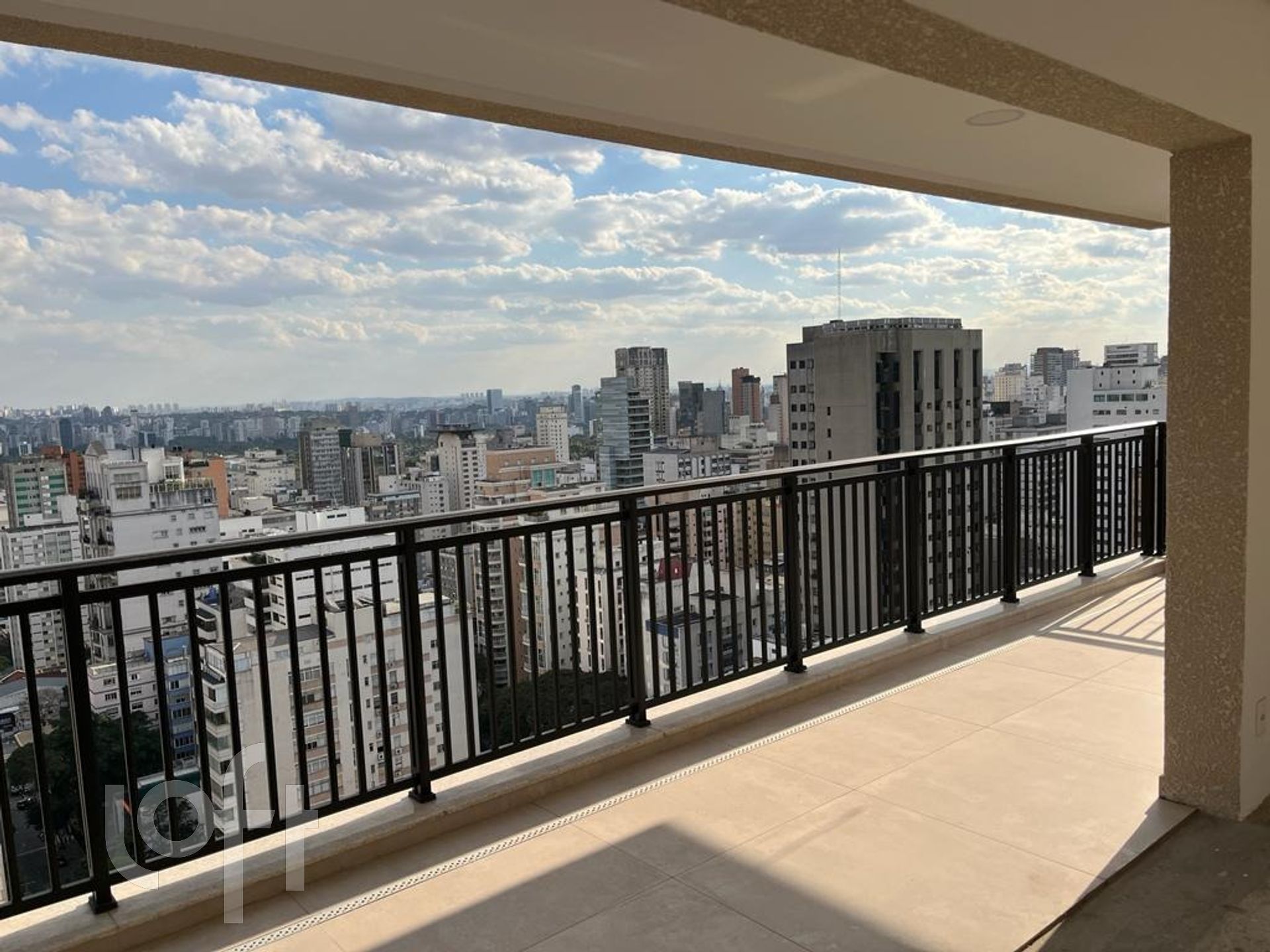 Apartamento à venda com 3 quartos, 227m² - Foto 25