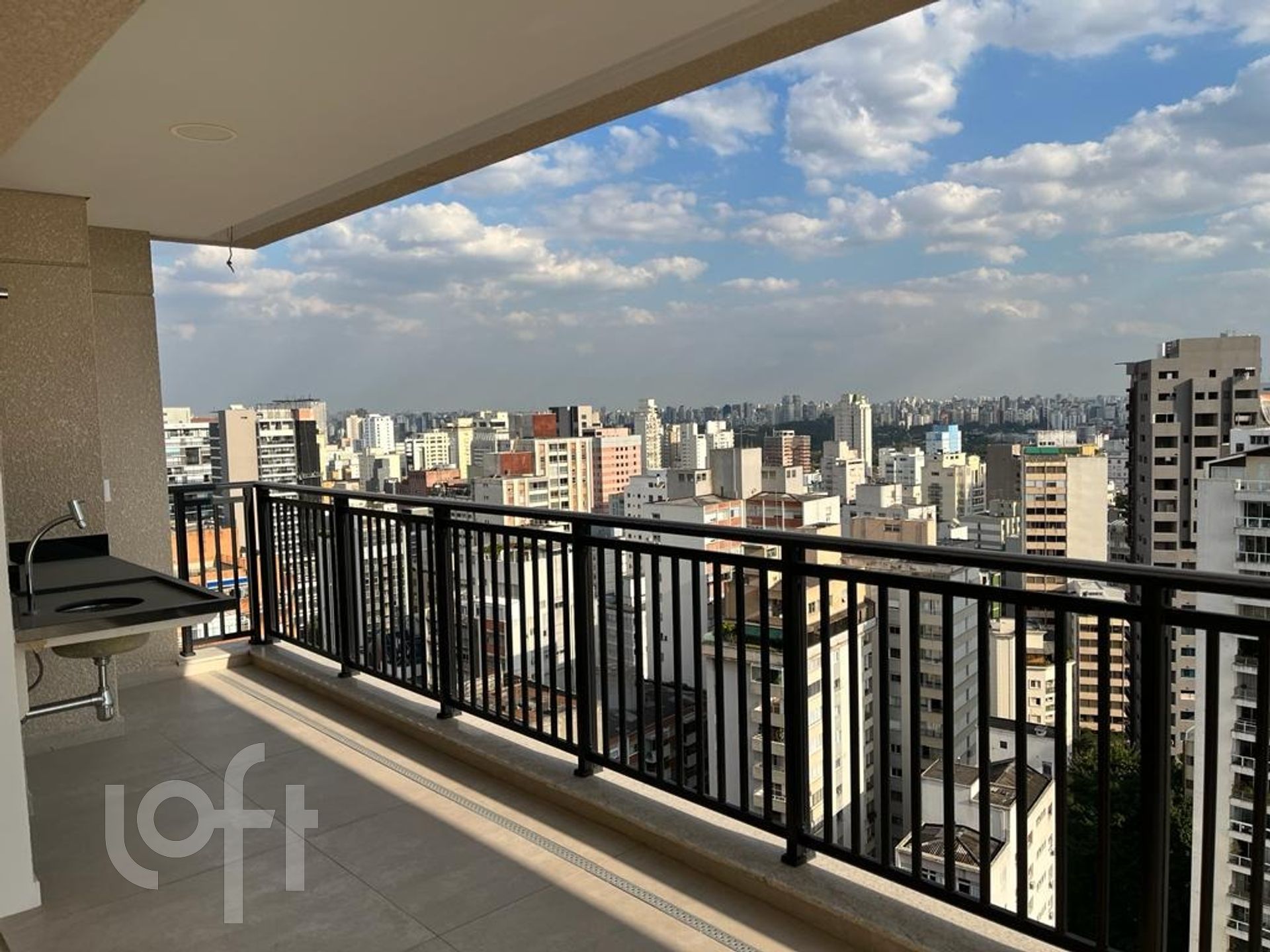 Apartamento à venda com 3 quartos, 227m² - Foto 17