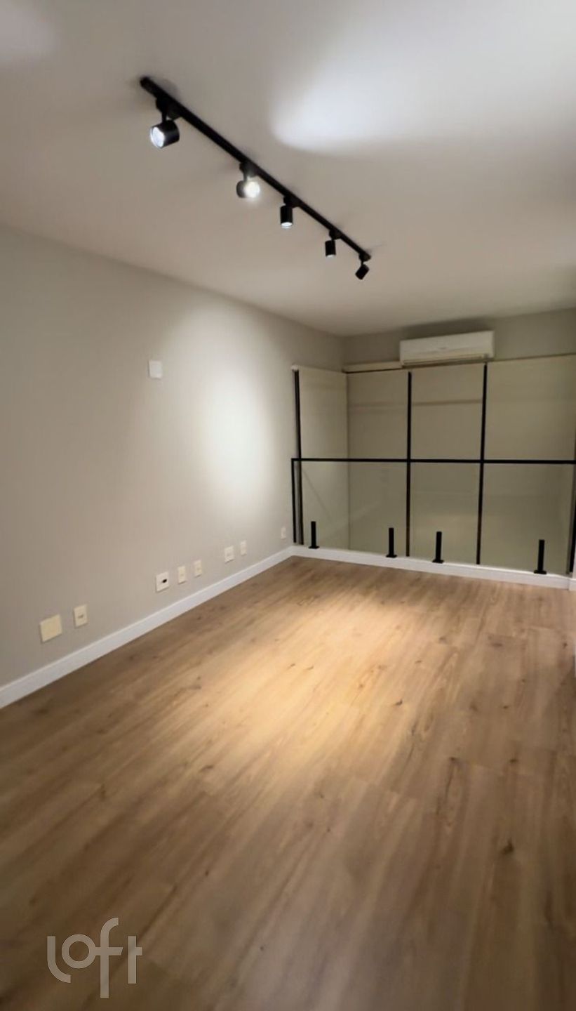 Apartamento à venda com 1 quarto, 80m² - Foto 16