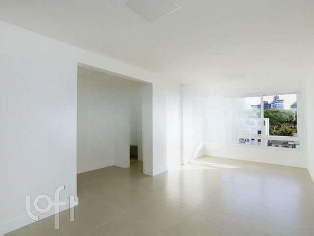 Apartamento com 83m², 2 dormitórios, 2 suítes, 2 vagas, Higienópolis em Porto Alegre