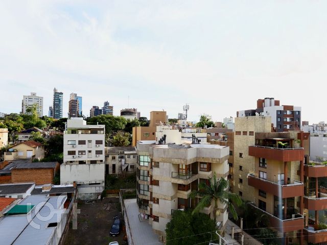 Apartamento com 83m², 2 dormitórios, 2 suítes, 2 vagas, Higienópolis em Porto Alegre