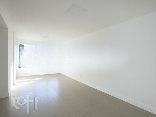 Apartamento com 83m², 2 dormitórios, 2 suítes, 2 vagas, Higienópolis em Porto Alegre