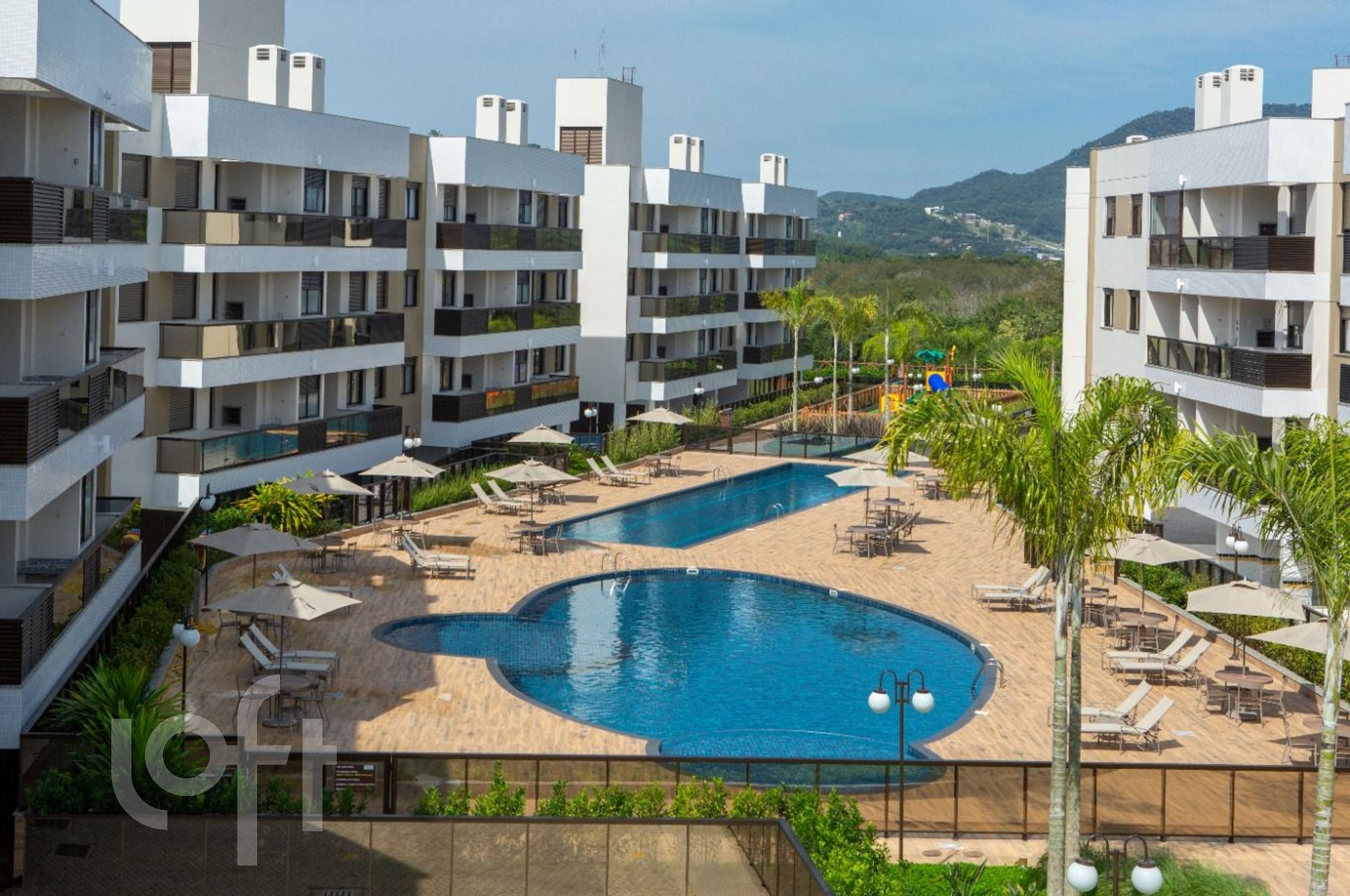 Apartamentos com 73m², 2 quartos, 1 suíte, 1 garagem, no bairro Cachoeira do bom Jesus em Florianópolis