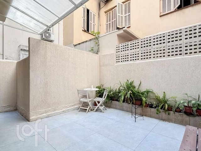 Apartamento com 94m², 3 dormitórios, 1 vaga, Bom Fim em Porto Alegre