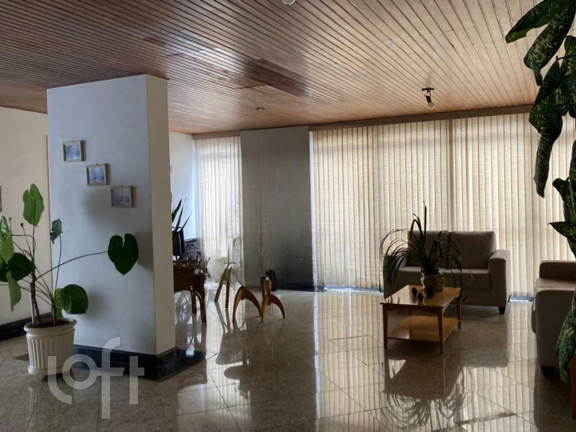 Apartamento à venda com 3 quartos, 72m² - Foto 4