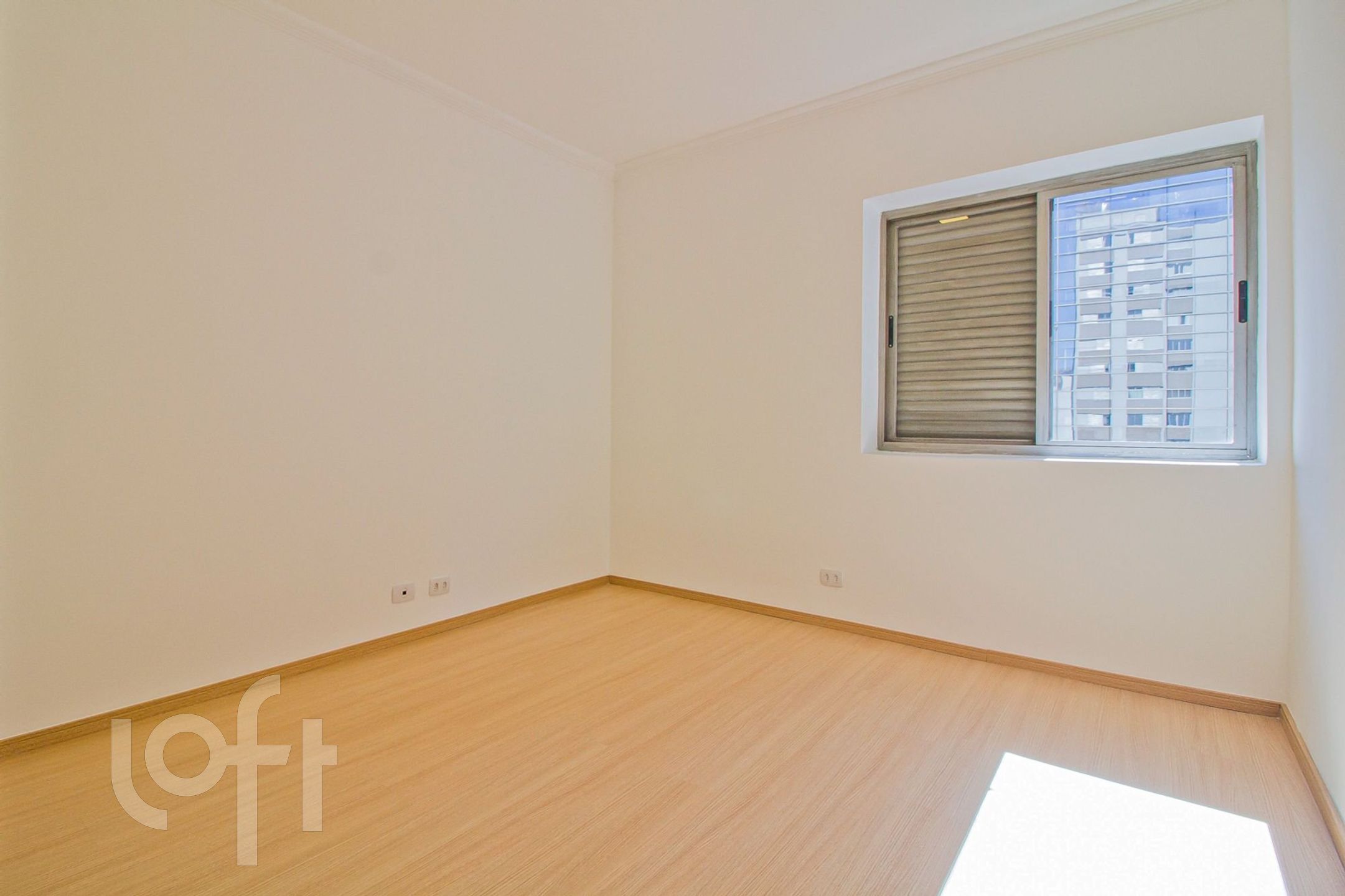 Apartamento à venda com 2 quartos, 67m² - Foto 5