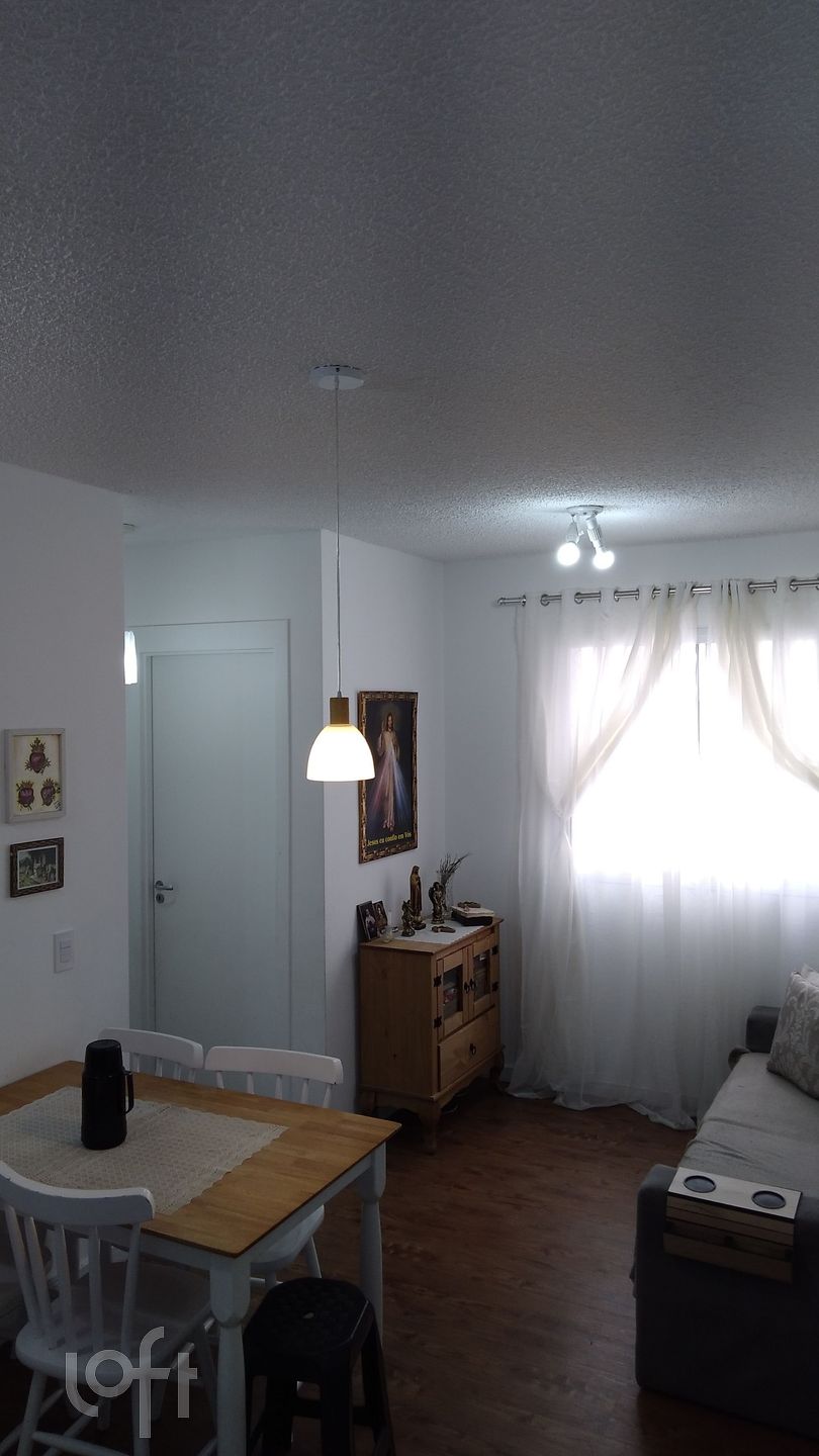 Apartamento à venda com 2 quartos, 40m² - Foto 5