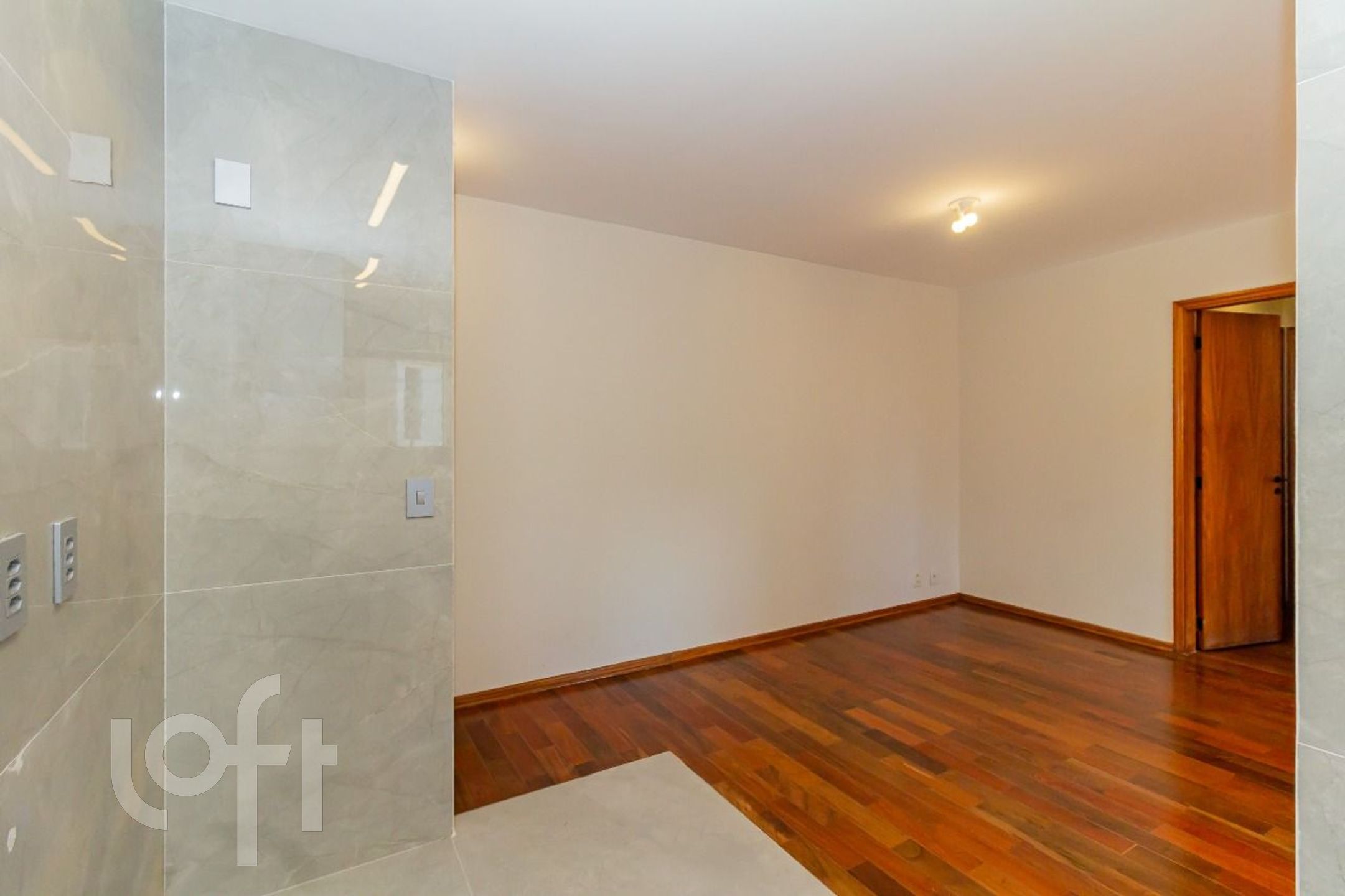 Imagem da propriedade PU5b8sdc 11