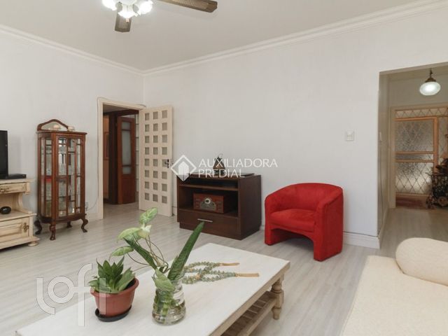 Apartamento com 95m², 2 dormitórios, 1 vaga, Auxiliadora em Porto Alegre