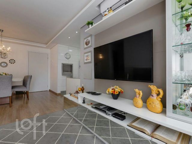 Apartamento com 64m², 2 dormitórios, 1 suíte, 1 vaga, São João em Porto Alegre