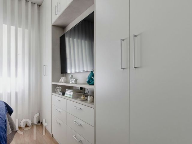 Apartamento com 64m², 2 dormitórios, 1 suíte, 1 vaga, São João em Porto Alegre