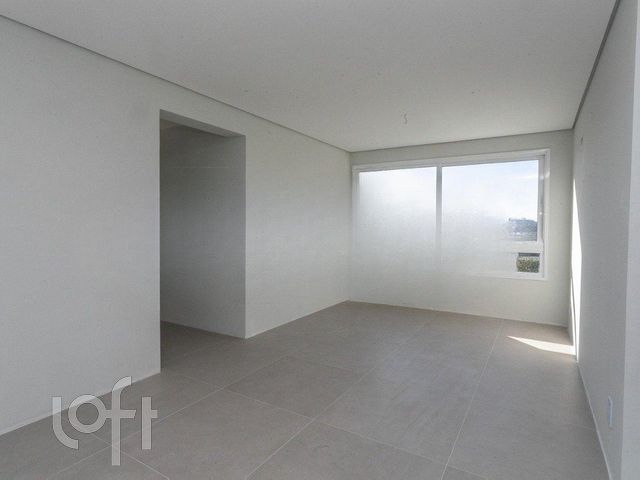 Apartamento com 84m², 3 dormitórios, 1 suíte, 4 vagas, Jardim Europa em Porto Alegre