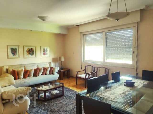 Apartamento com 124m², 3 dormitórios, 1 suíte, Rio Branco em Porto Alegre