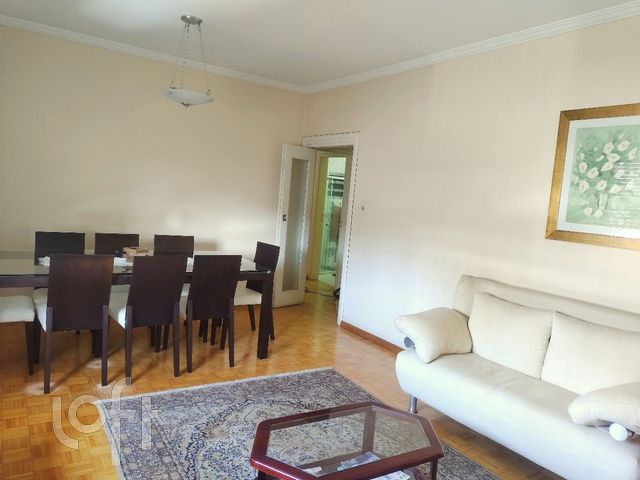 Apartamento com 124m², 3 dormitórios, 1 suíte, Rio Branco em Porto Alegre