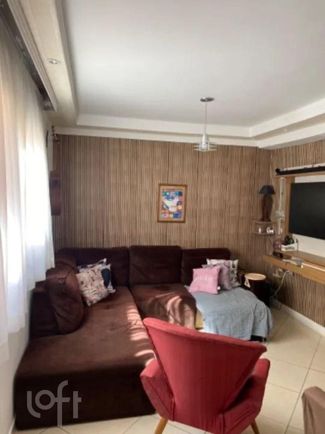 Casa à venda com 3 quartos, 140m² - Foto 1