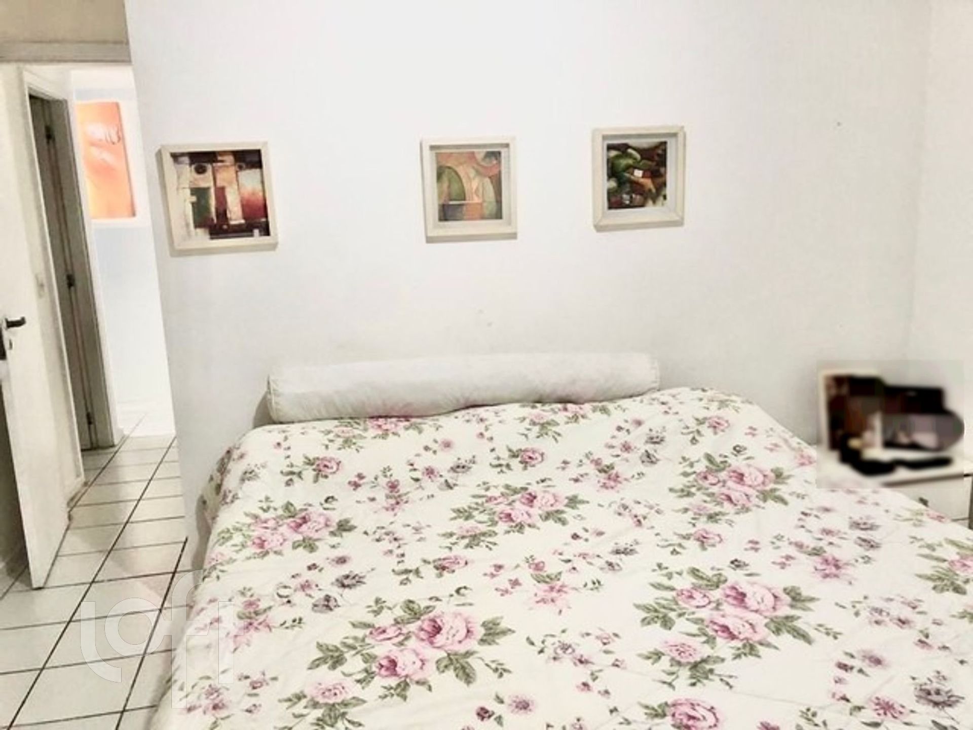 Apartamento à venda com 3 quartos, 99m² - Foto 2