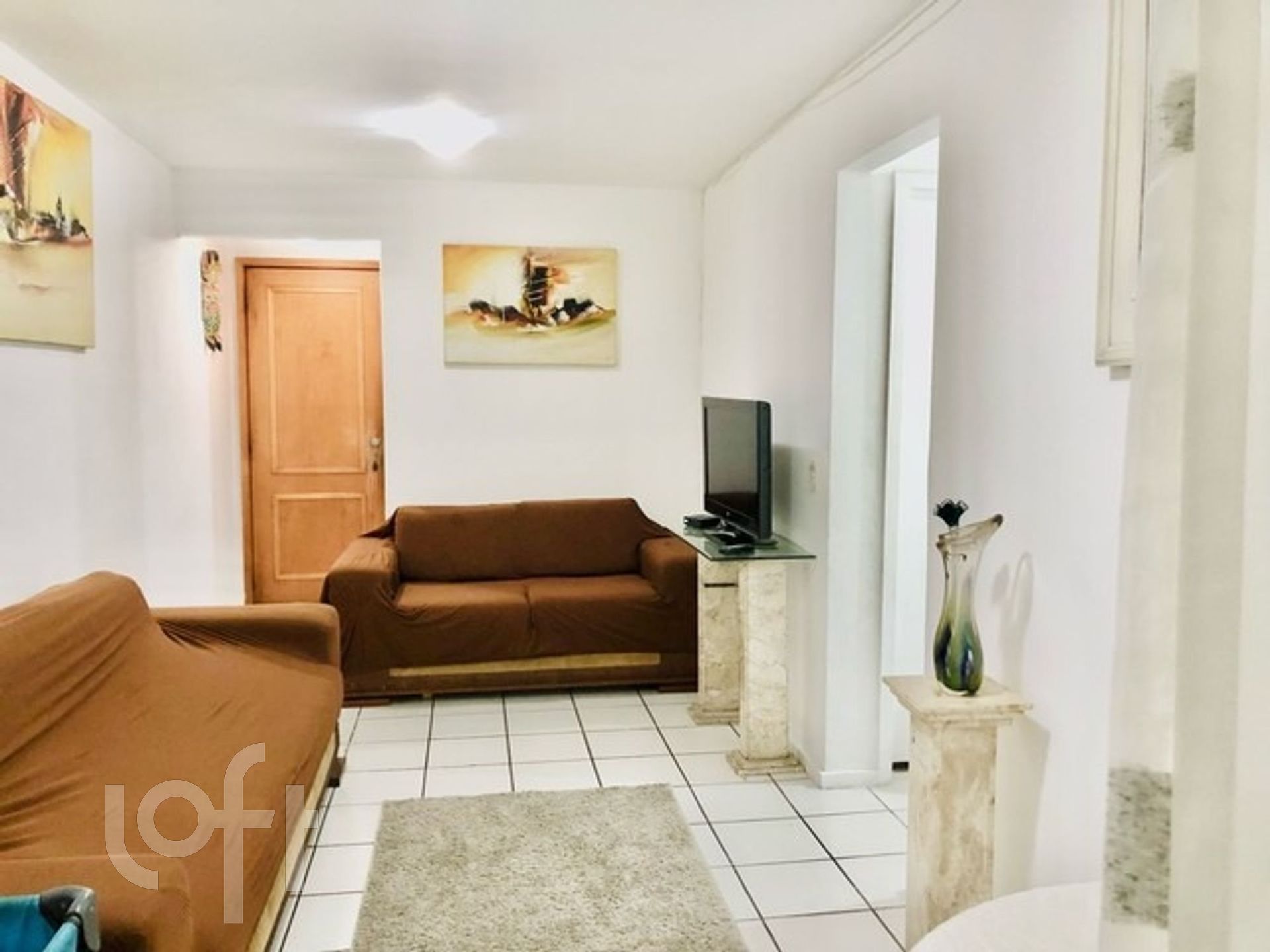 Apartamento à venda com 3 quartos, 99m² - Foto 1