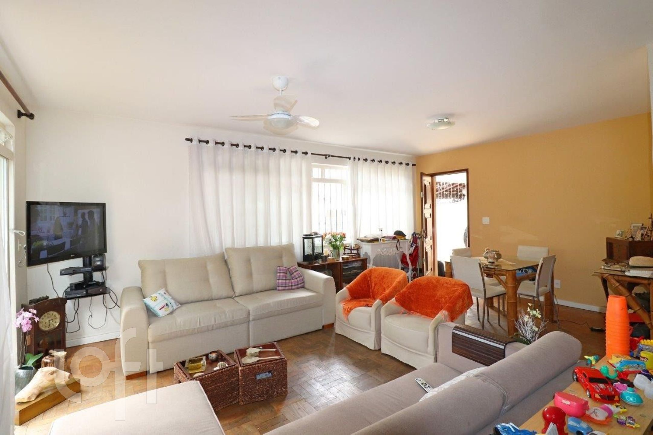 Casa à venda em Campo Belo com 250 m², 4 quartos,