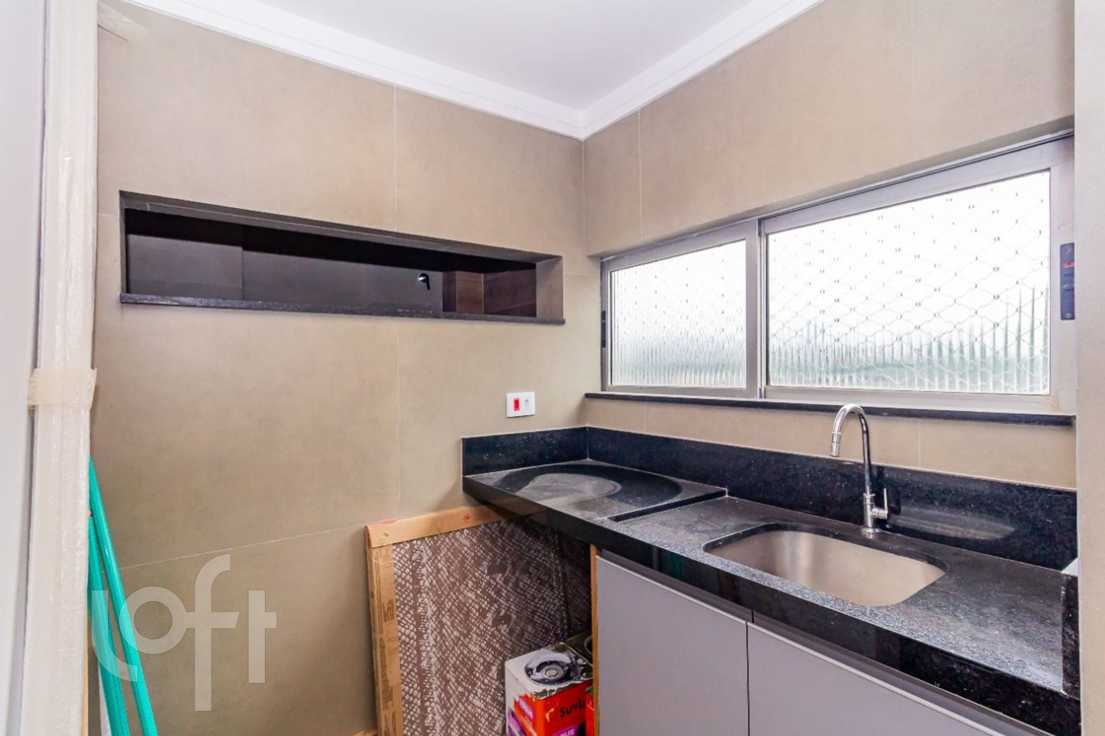 Apartamento à venda com 2 quartos, 69m² - Foto 27