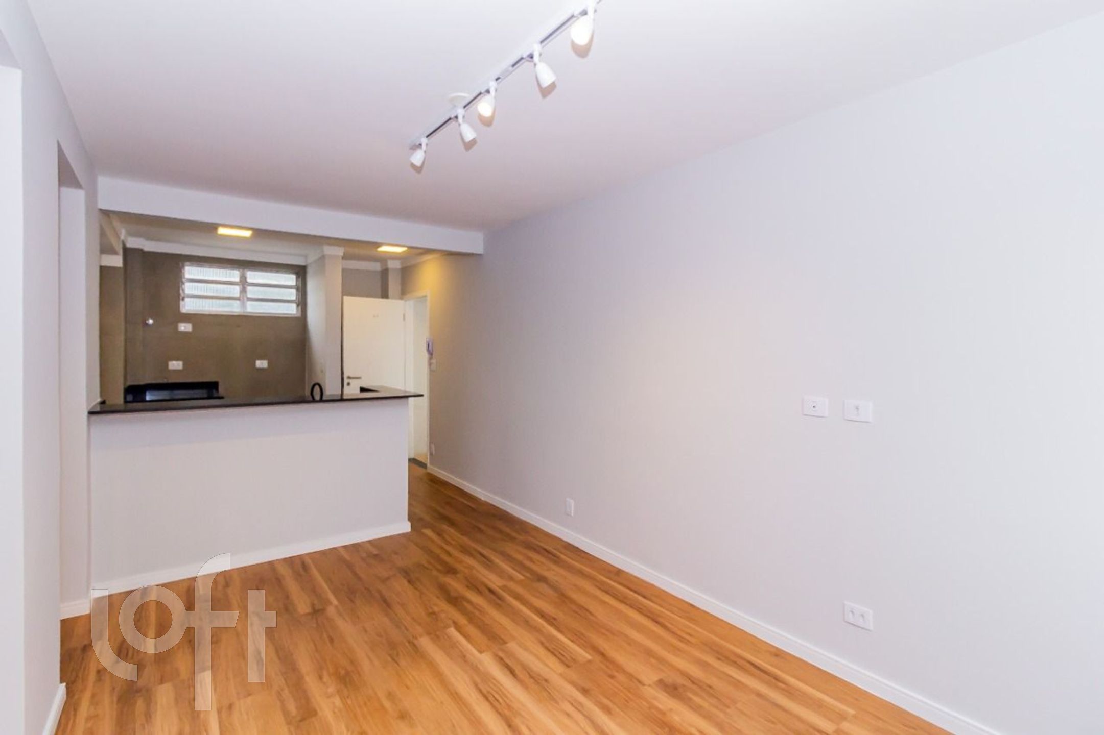 Apartamento à venda com 2 quartos, 69m² - Foto 3