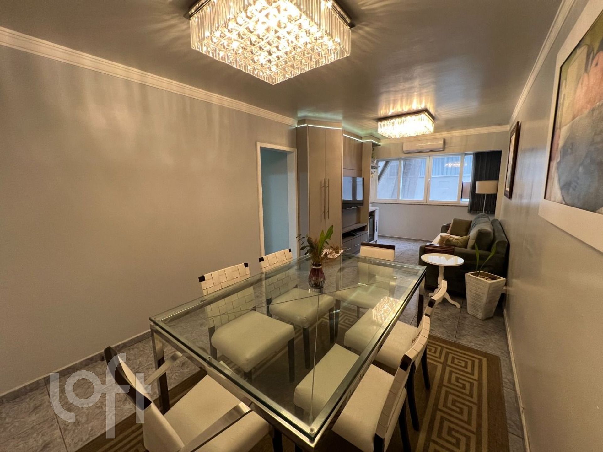 Apartamentos com 90m², 2 quartos, 1 suíte, 1 garagem, no bairro Centro em Balneário Camboriú