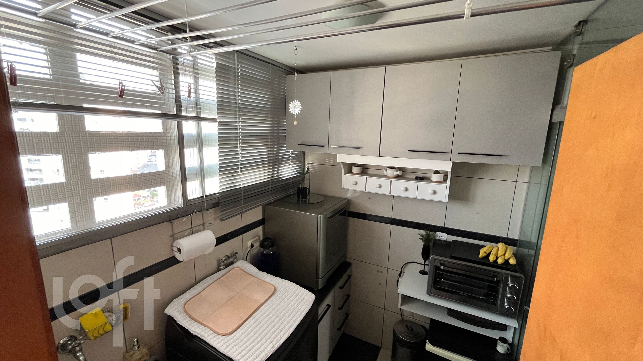 Apartamento à venda com 2 quartos, 74m² - Foto 11