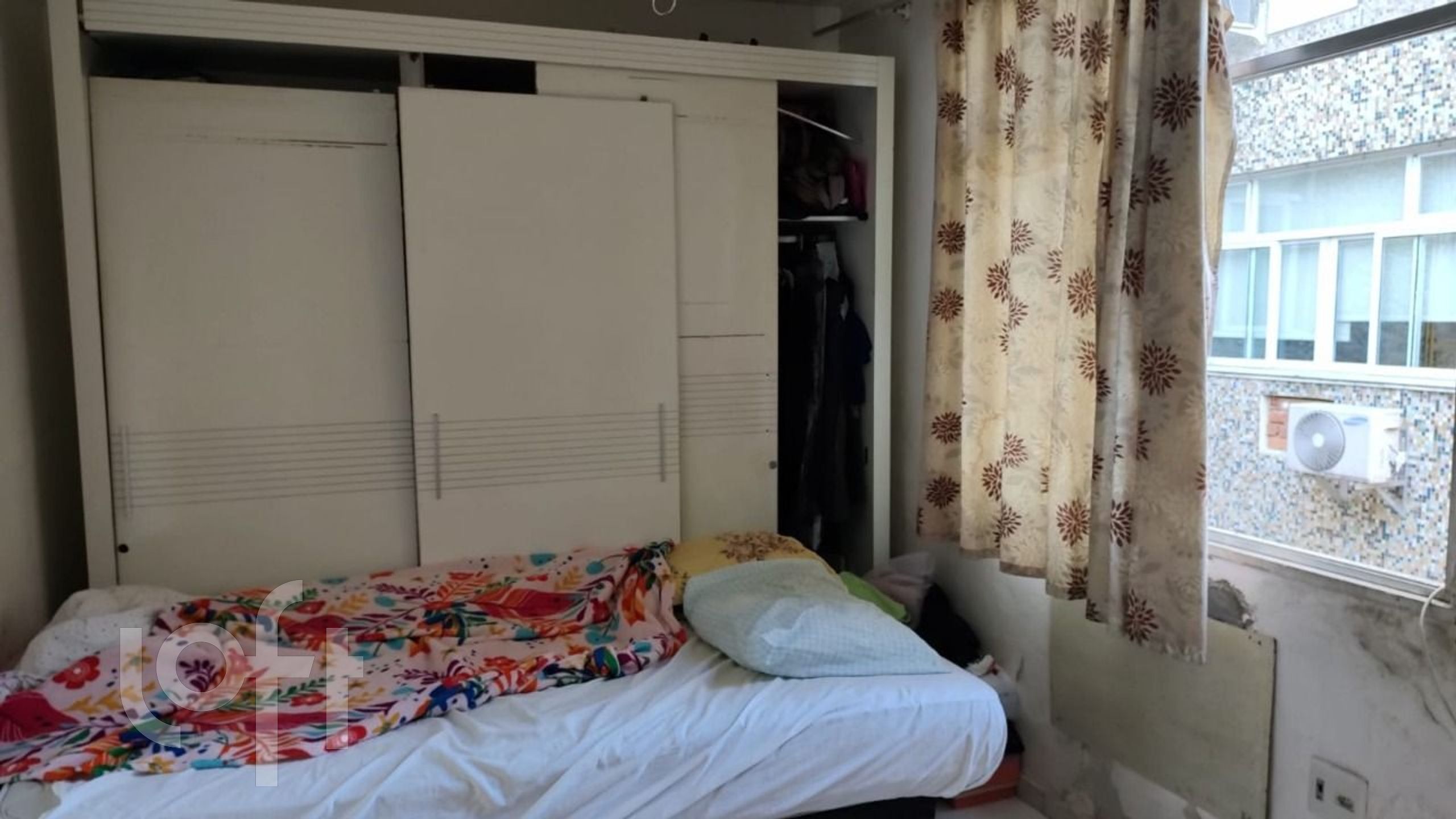 Apartamento à venda com 4 quartos, 150m² - Foto 8