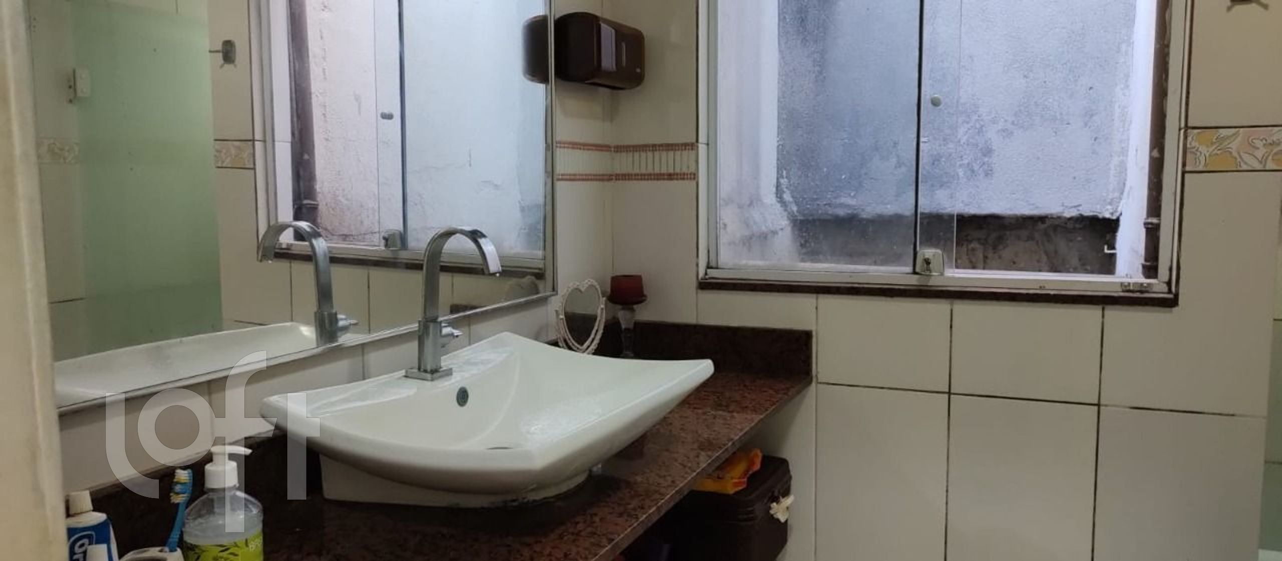 Apartamento à venda com 4 quartos, 150m² - Foto 21