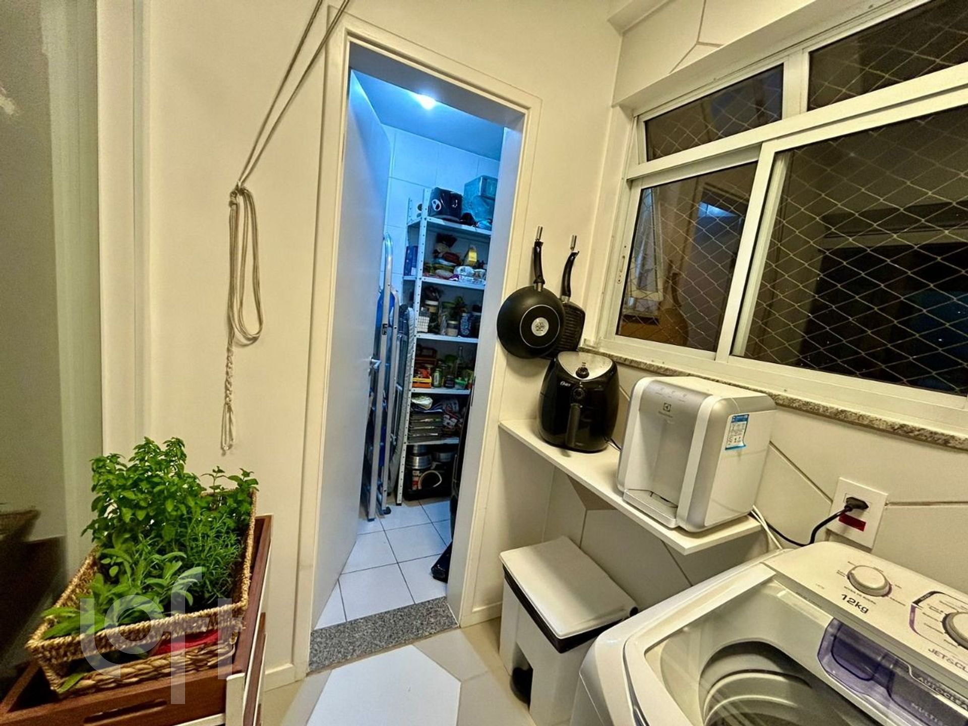 Apartamento à venda com 2 quartos, 92m² - Foto 7