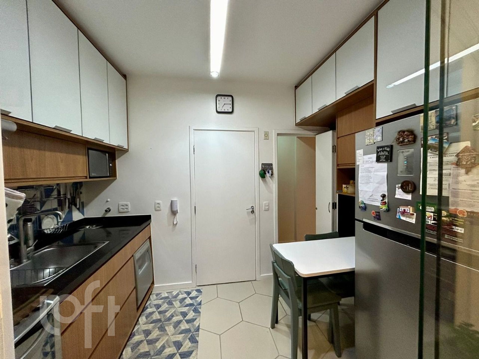 Apartamento à venda com 2 quartos, 92m² - Foto 2