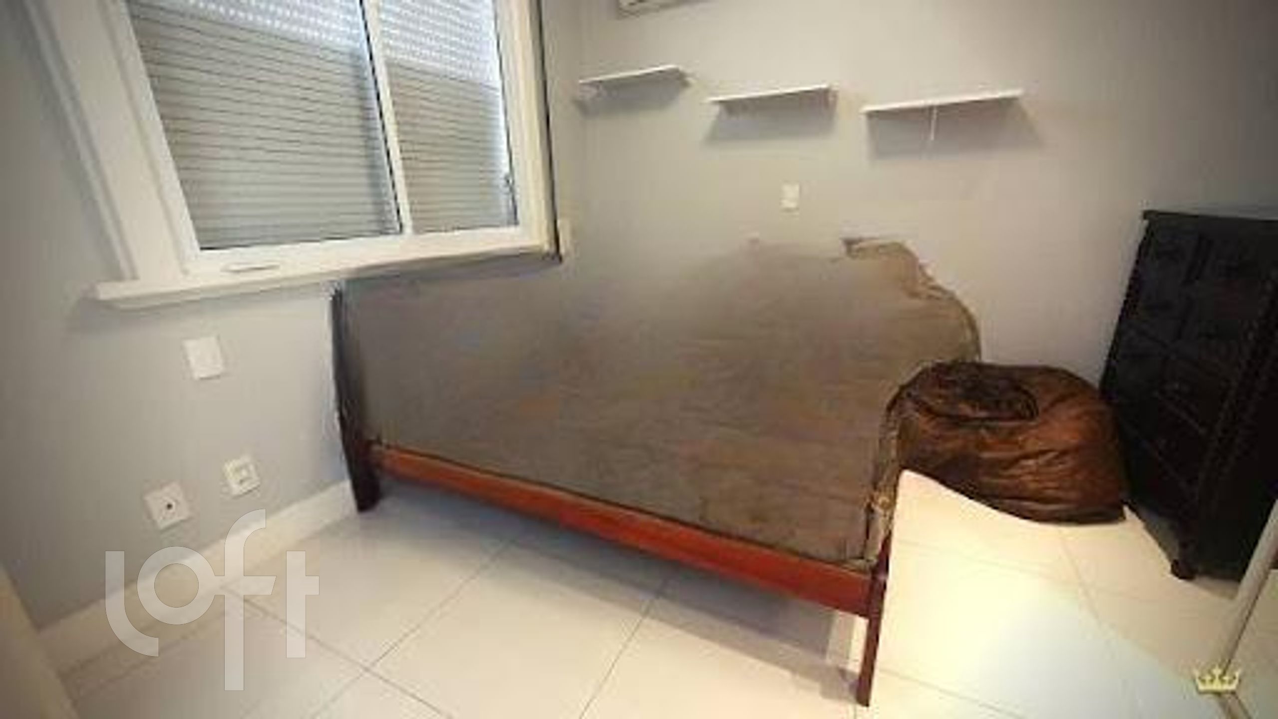 Apartamento à venda com 4 quartos, 172m² - Foto 9