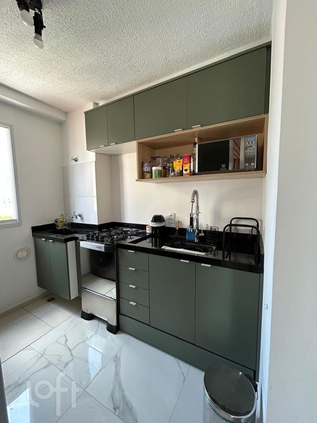 Apartamento à venda com 2 quartos, 37m² - Foto 12