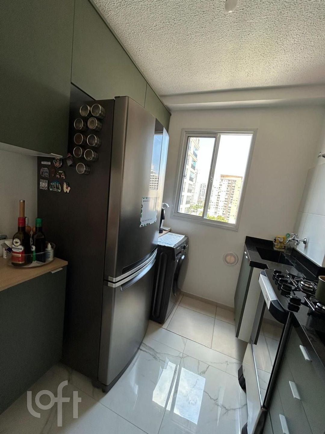 Apartamento à venda com 2 quartos, 37m² - Foto 11