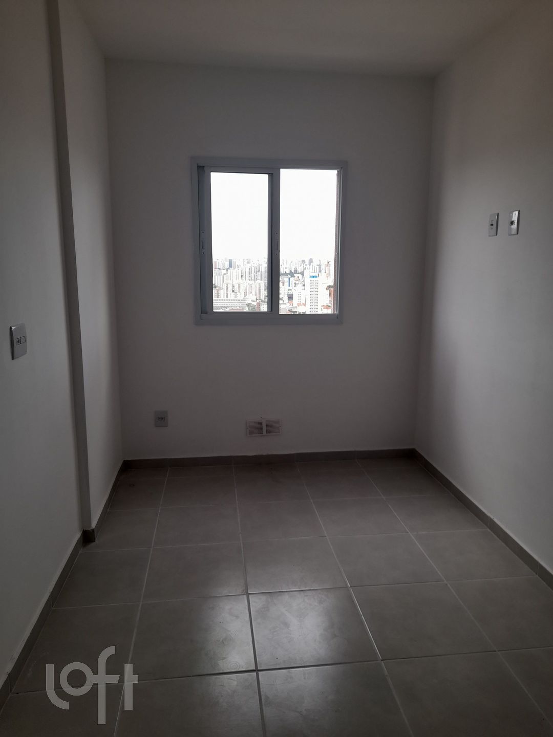 Apartamento à venda com 2 quartos, 38m² - Foto 1