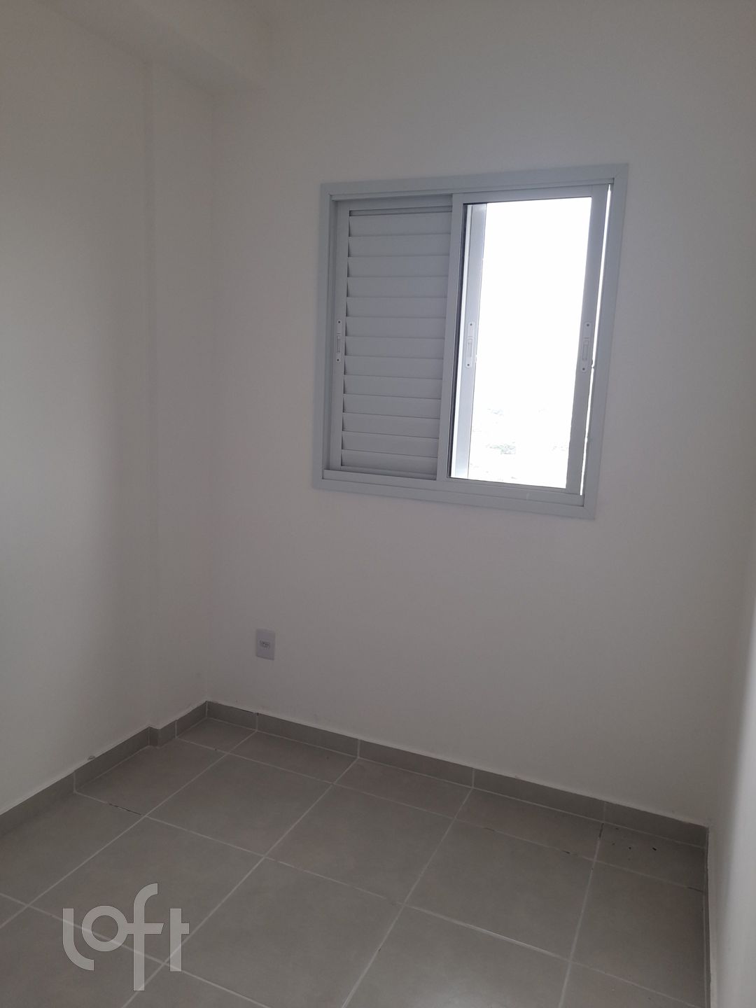 Apartamento à venda com 2 quartos, 38m² - Foto 3